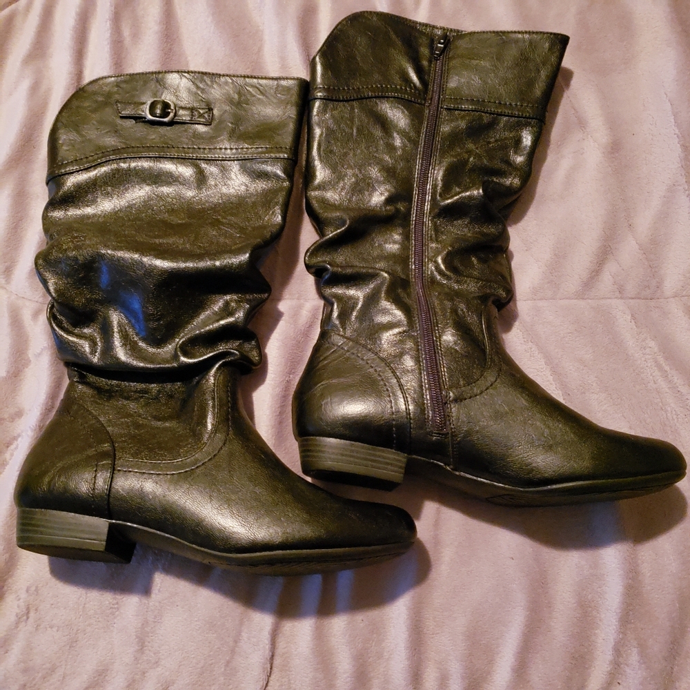 Cliffs Wide Slouch leather boots